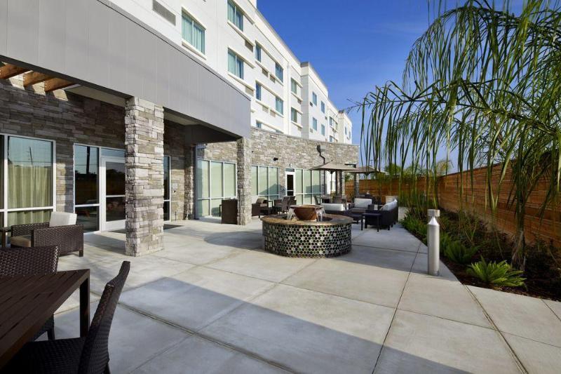 Radisson Hotel Houston Intercontinental Airport North Esterno foto